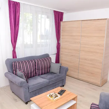 Aleksa Nest * كراغوييفاك